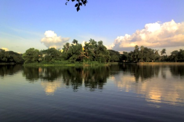 Rabindra sarobar, Kolkata lake, autumn, kolkata
