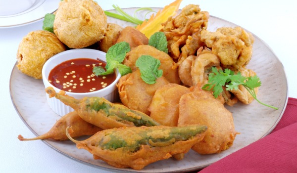 Mirchi Vada, Rajasthani food, Indian cuisine 