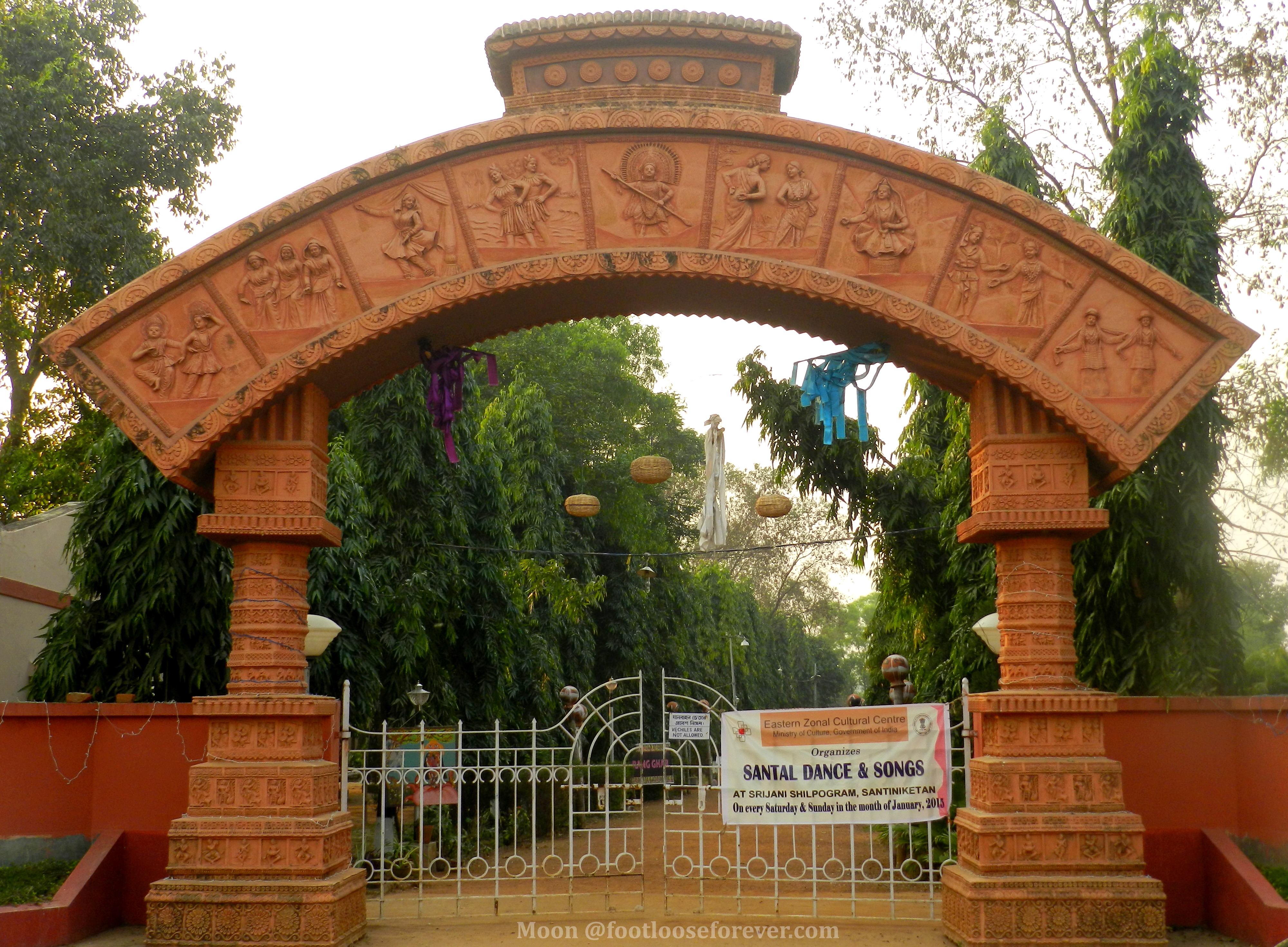 srijani shipagram, cultural centre, shantiniketan, sriniketan, tribal art