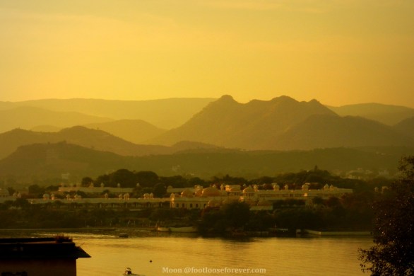 Lake pichola, udaipur lake palace