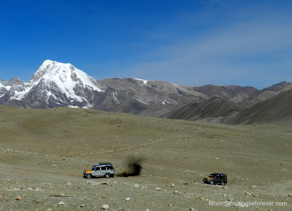 27179632971_48f3360faf_b