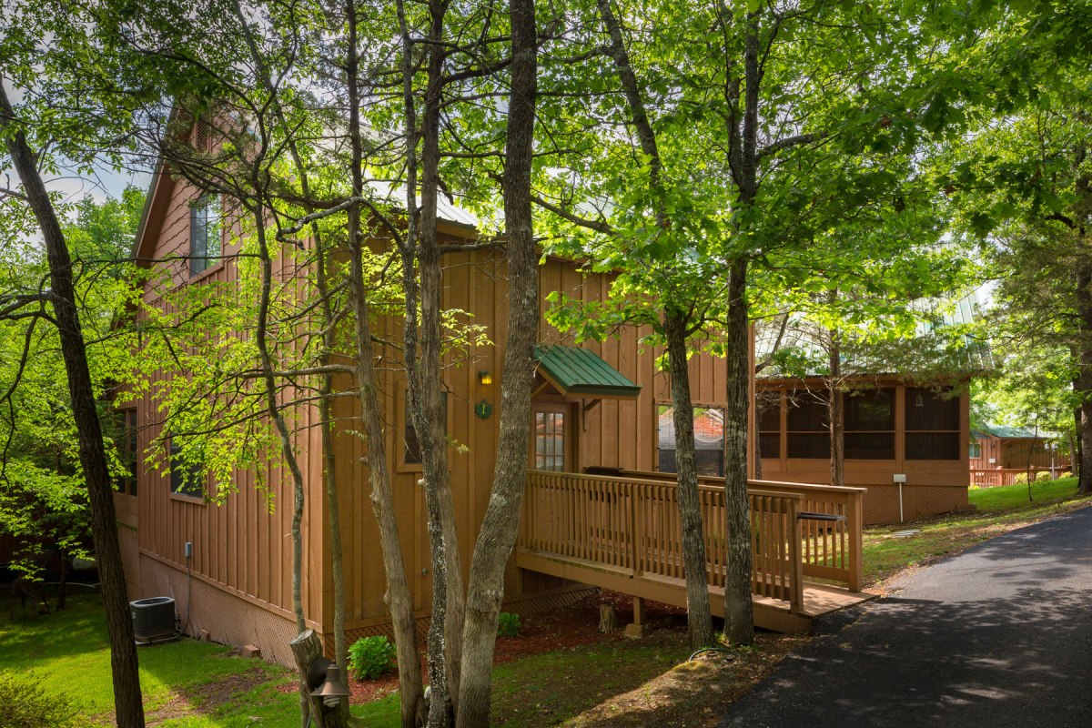 log cabin branson, missouri, forest park