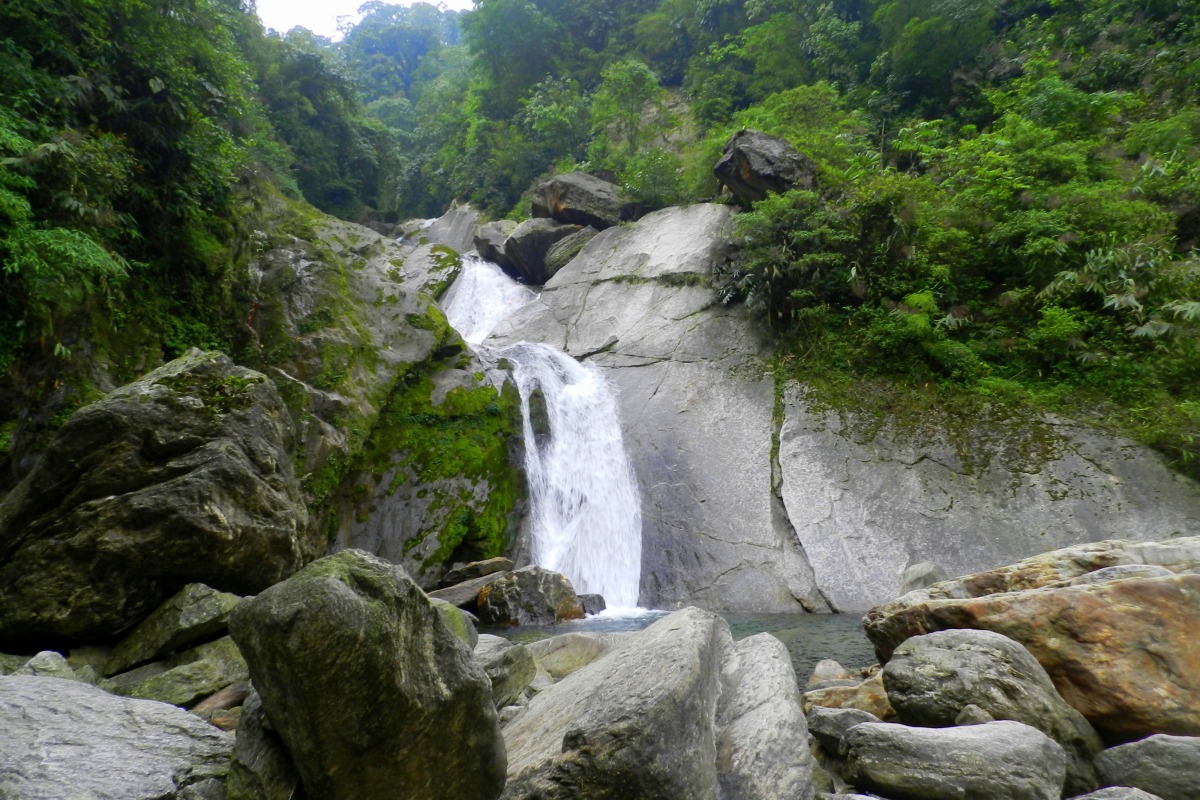 waterfall, lachung, sikkim