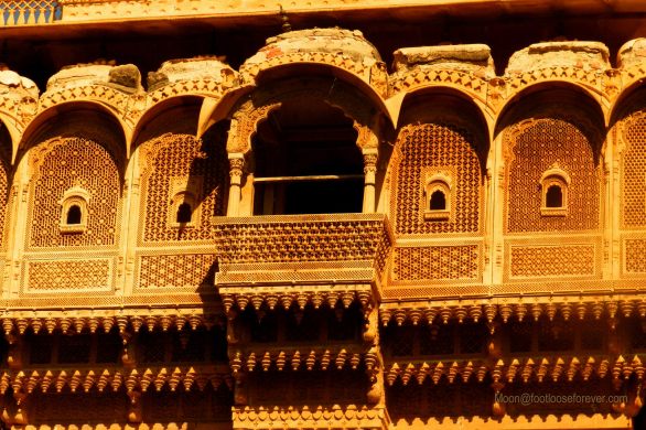 stone details, haveli, jaisalmer, rajasthan