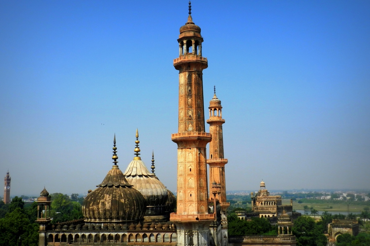 minarets, asafi mosque, lucknow, footlooseforever